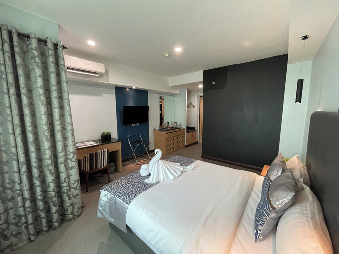 Bedroom 9
