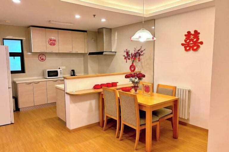 Dining Room 11