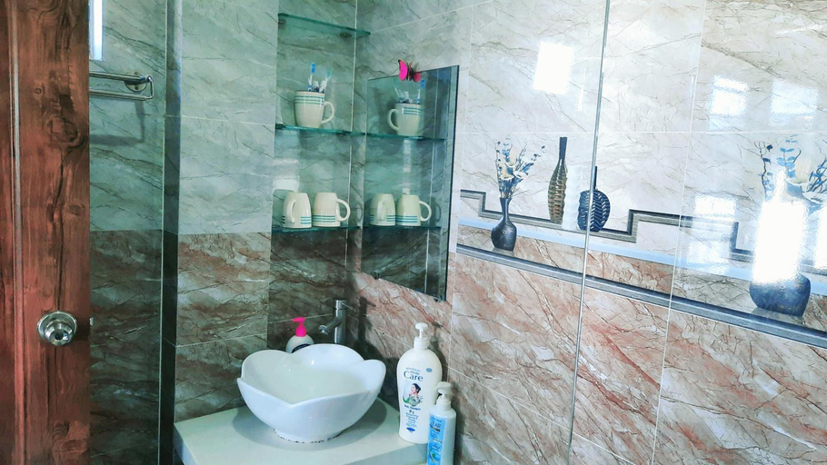Bathroom 4, Sena Home 3*2*By Night Market*Danang Dragon bridge, Da Nang