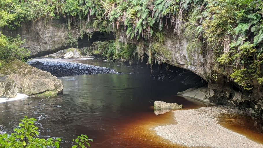 Others 5, Karamea River Motels, Buller