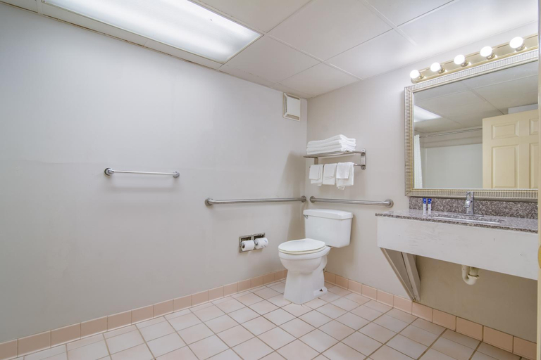 Bathroom 3, Americas Best Value Inn Wadesboro, Anson