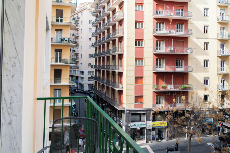 Exterior & Views 2, Suite Cervantes, Napoli