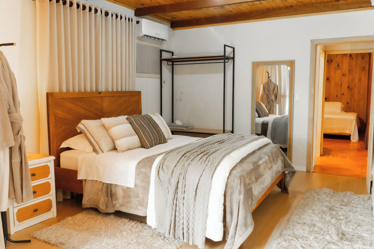 Room 5, Casa da Mata, São Bento do Sul