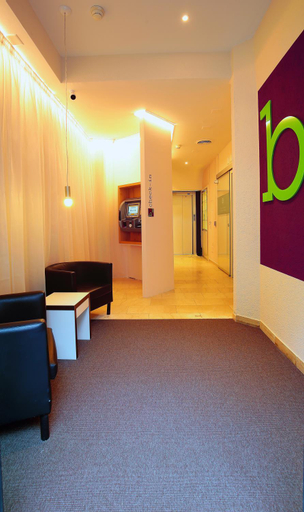 Others 2, b_smart motel Basel, Basel