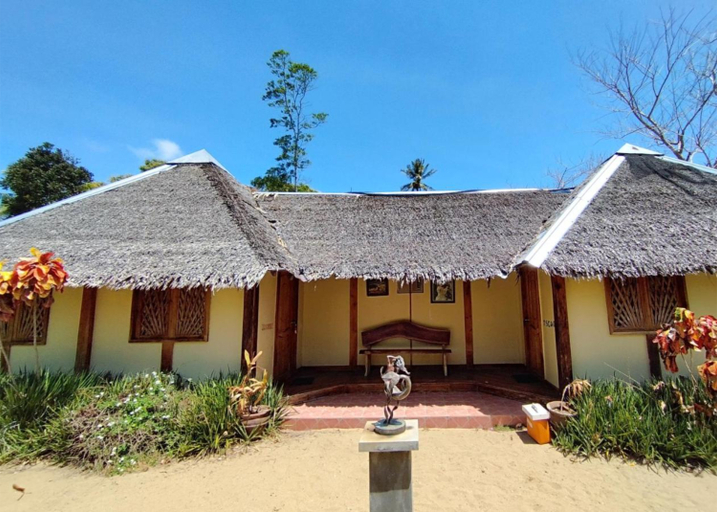 Exterior & Views 2, The Clara Beach and Guest House, San Lorenzo