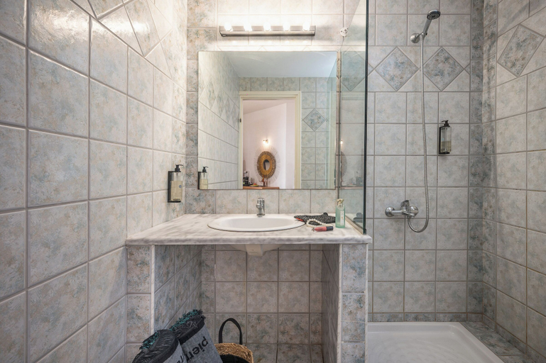 Bathroom, Cretan Seaside Boutique Hotel, Crete