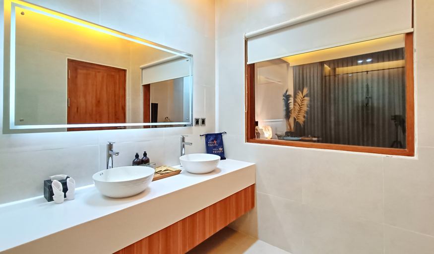 Bathroom 4, Villa Valito, Lombok
