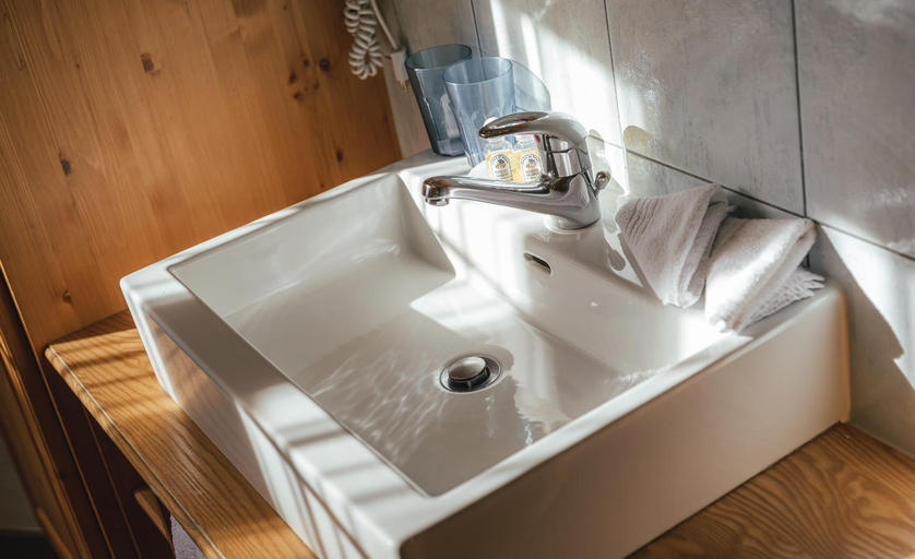 Bathroom, Stockhorn, Visp