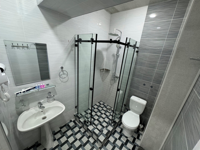 Bathroom 4, DSF GARDEN HOTEL, Tashkent City