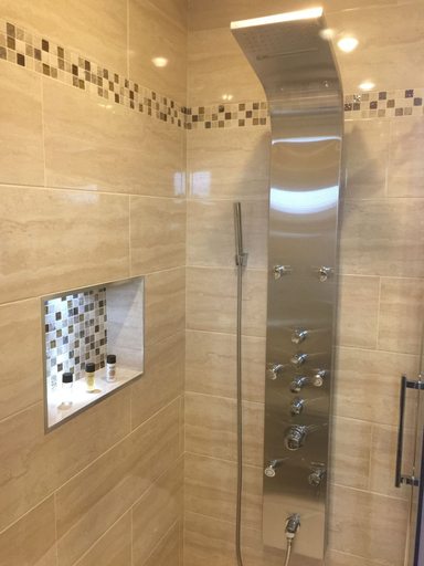 Bathroom 4, The Tides B&B