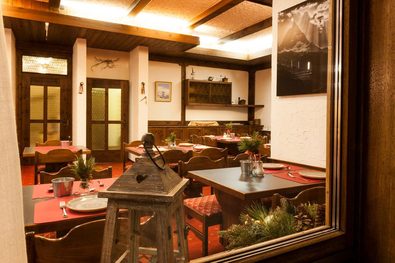 Food & Drinks 3, BaseCamp Hotel, Visp