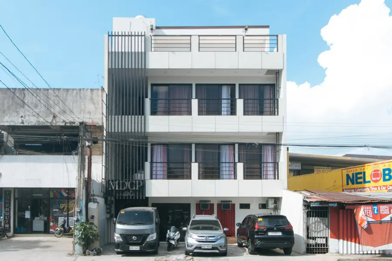 Exterior & Views 2, RedDoorz @ Aerial Hotel Los Baños, Calauan
