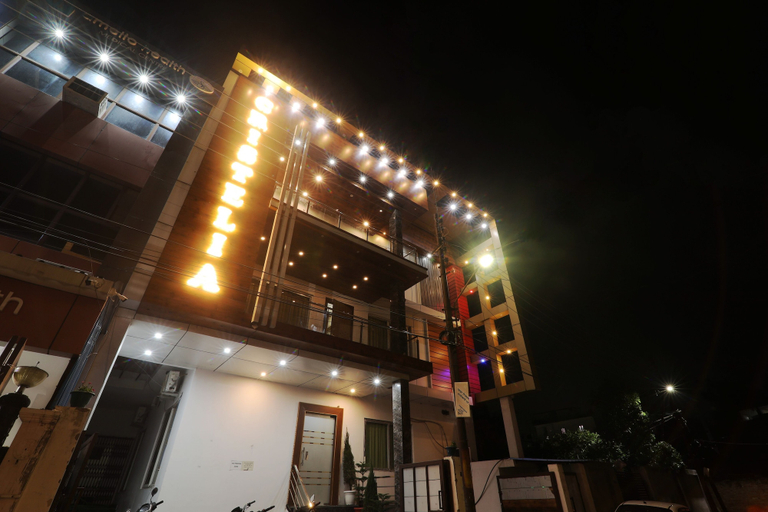 Exterior & Views 2, Hotel Cristelia, Lucknow