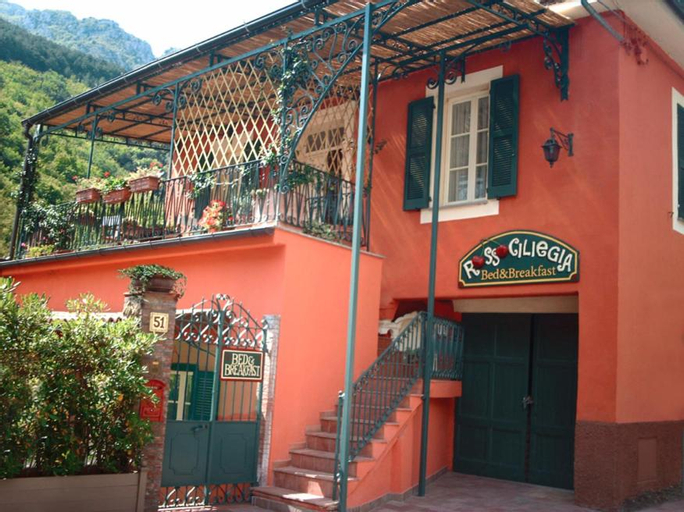 B&B Rossociliegia, Savona