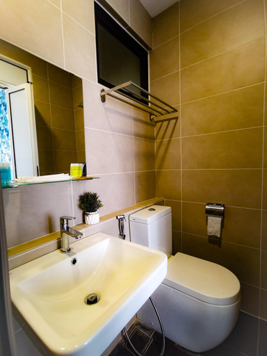 Bathroom 4, Legoland D'Pristine Apartment by TGP, Johor Bahru