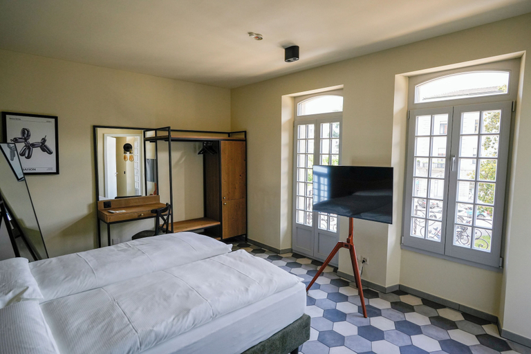 Bedroom 2, Seven Town House Boutique Hotel, Locarno