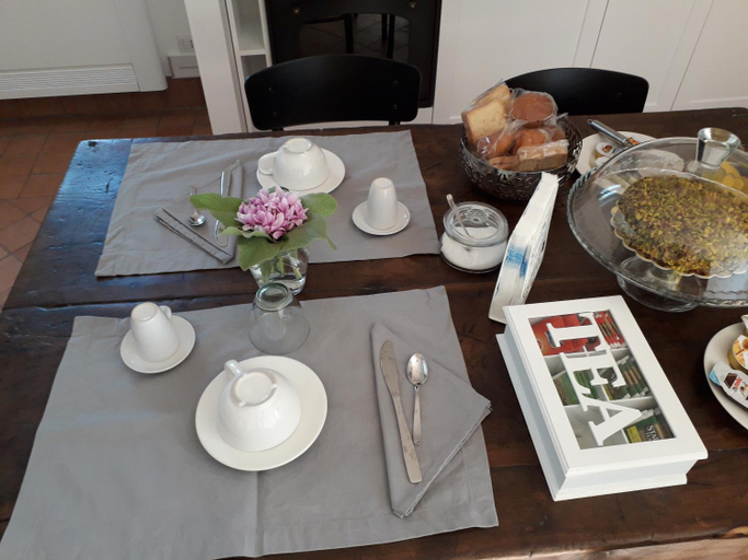 Food & Drinks, Contrada Zerbate, Catania