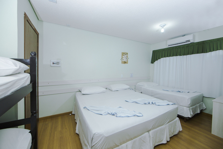 Bedroom 3, Charm Iguassu Suites Pousada, Foz do Iguaçu