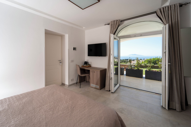 Bedroom 2, La Minucciola, Napoli