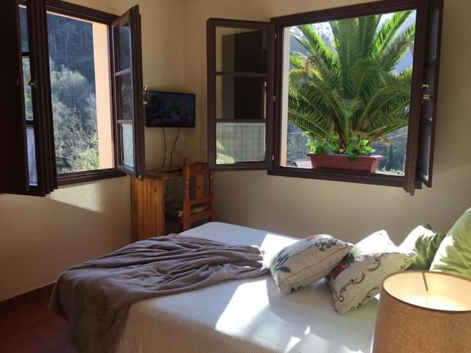 Bedroom 4, Hotel penacabrera 1, Asturias