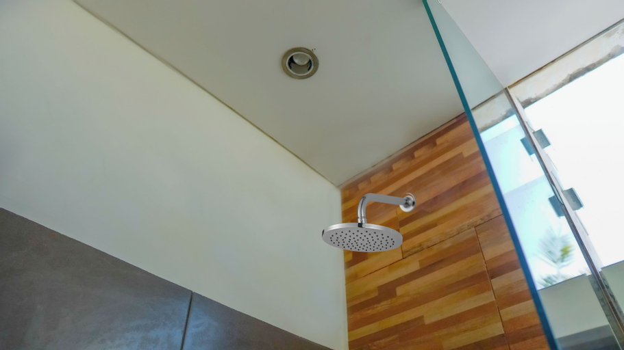 Bathroom 5