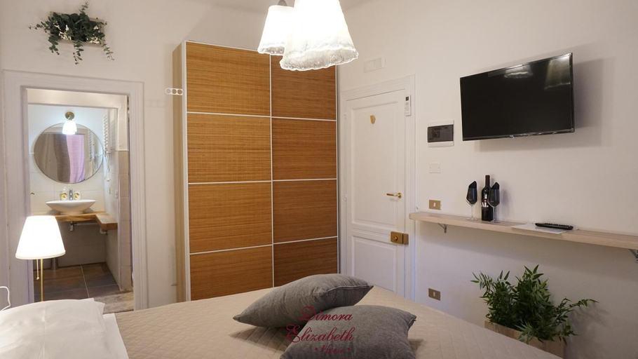 Bedroom 4, Dimora Elizabeth II, Bari