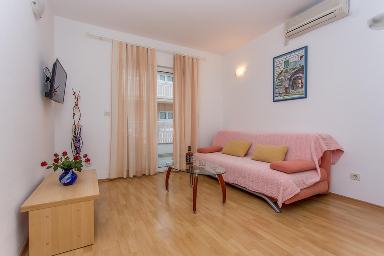2, Apartments Snjezana Makarska, Makarska