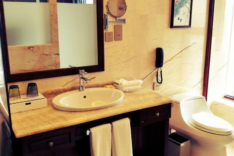 Bathroom 3, Shenglin International Hotel, Baoding