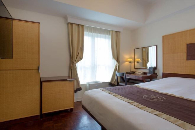 Bedroom 6