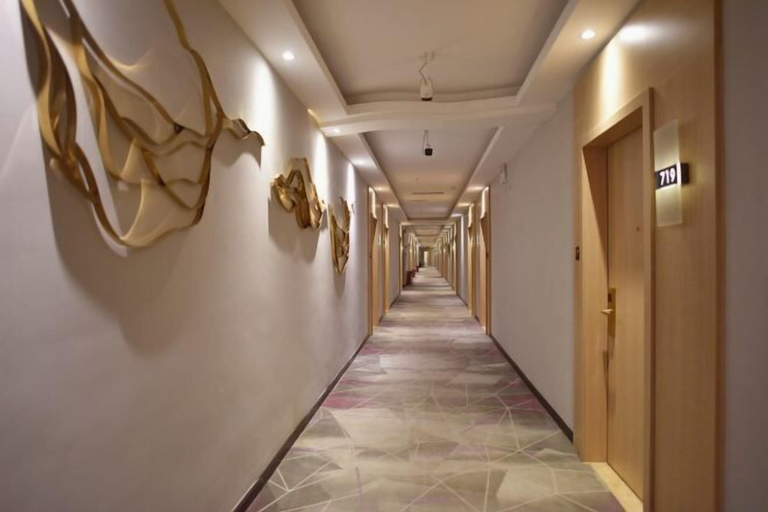 Others 4, Tomato Hotel, Dongguan