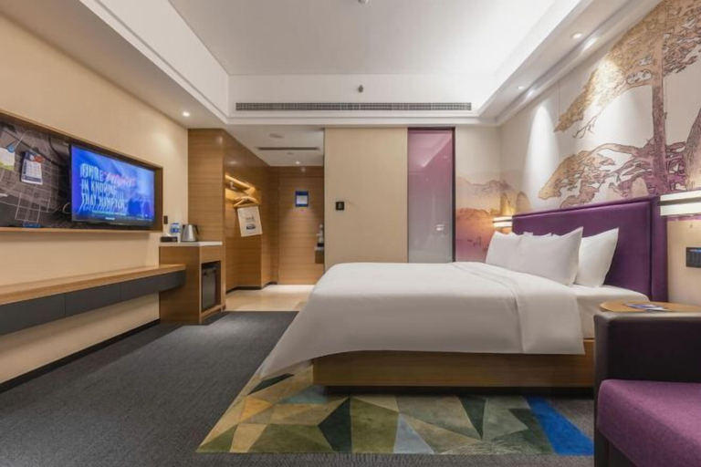 Bedroom 3, Hampton by Hilton Fuyang Guomao, Fuyang