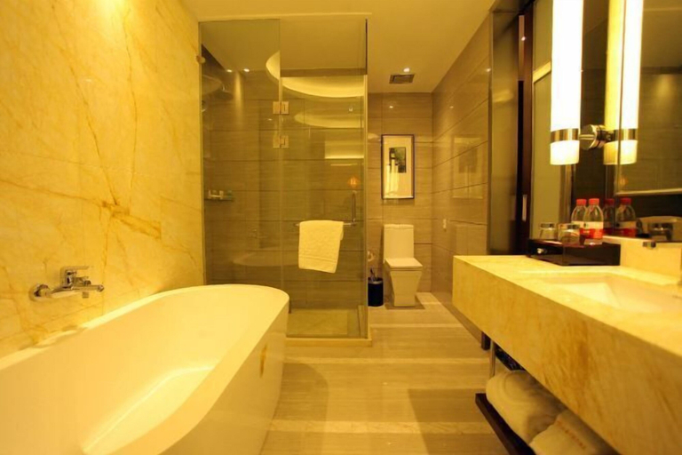 Bathroom 4, Chuanyu Holiday Hotel, Yancheng