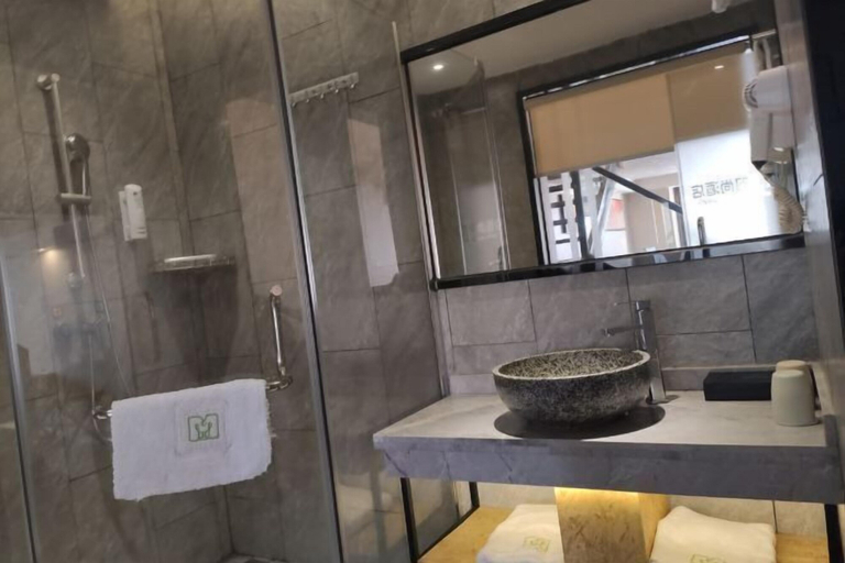 Bathroom 3, Meet Fashion Hotel (Huidong OCT Store), Huizhou