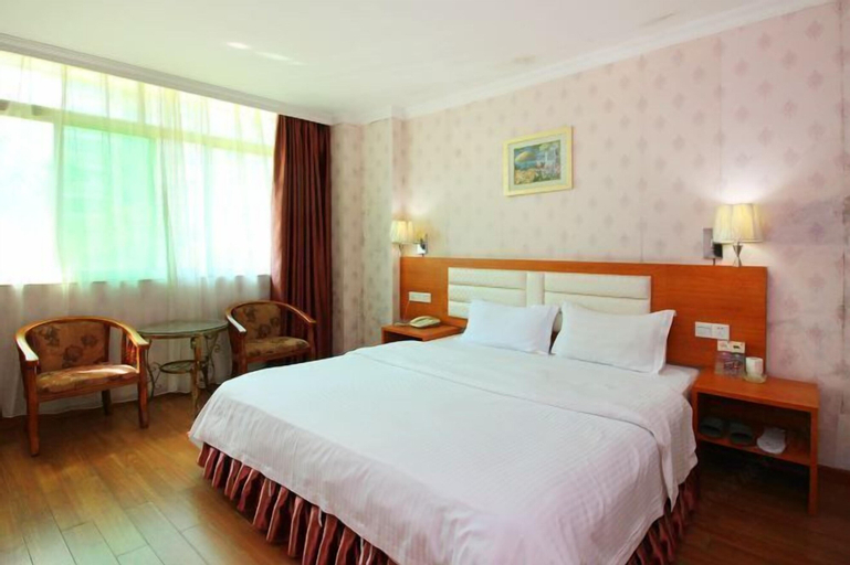 Bedroom 9