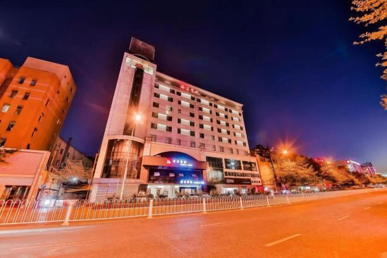 Exterior & Views 2, Camellia Hotel, Kunming