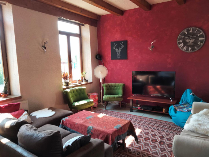 Others 2, La Petite Auberge, Moselle