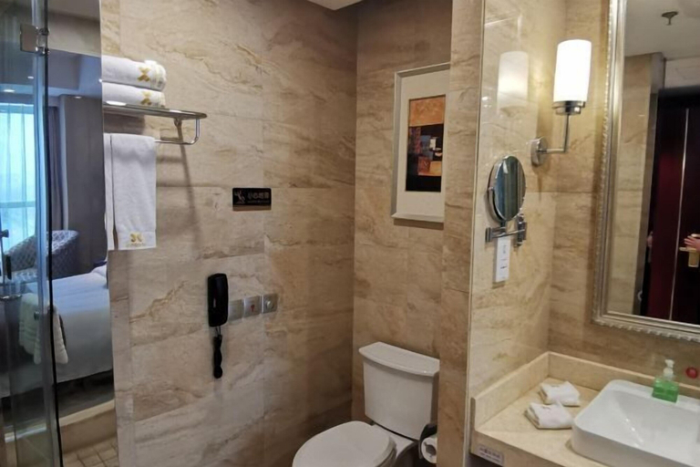 Bathroom 2, Pidu International Hotel, Shijiazhuang