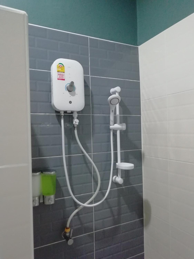 1, Morinaka Craftfe & Poshtel, Phang Khon