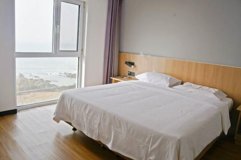 Bedroom 3, Qingdao Tianheng Island Homestay, Qingdao
