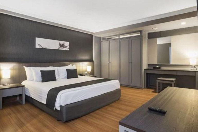 Bedroom 6