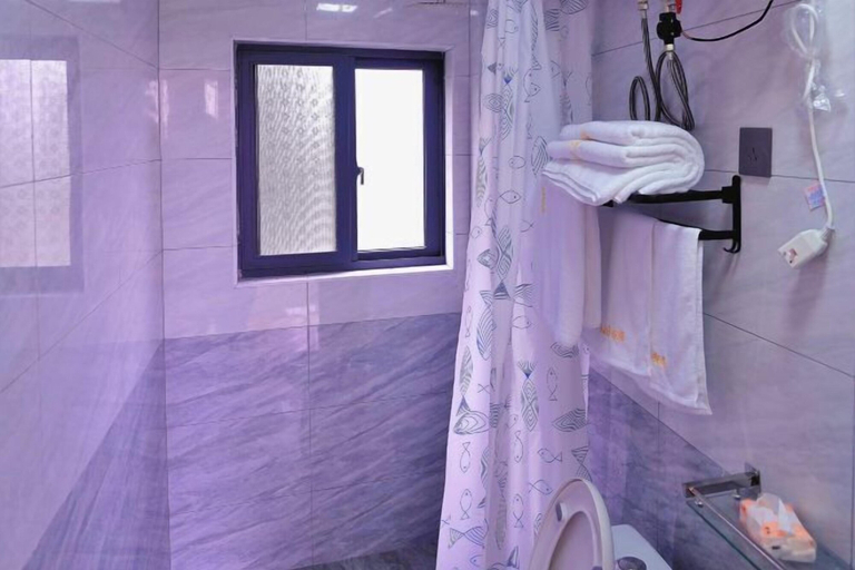 Bathroom 4, Wuyuan Wo Shun House, Shangrao