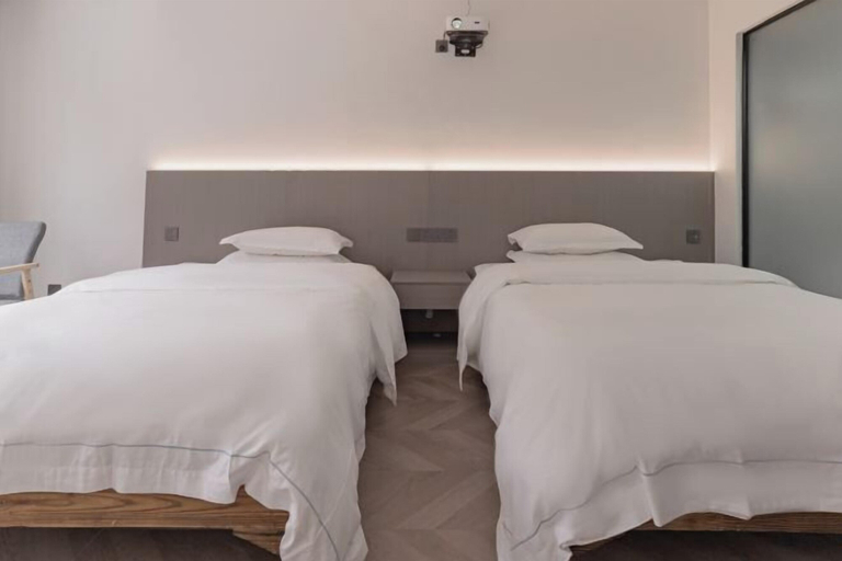 Bedroom 2, Qianqianju, Zhangjiajie