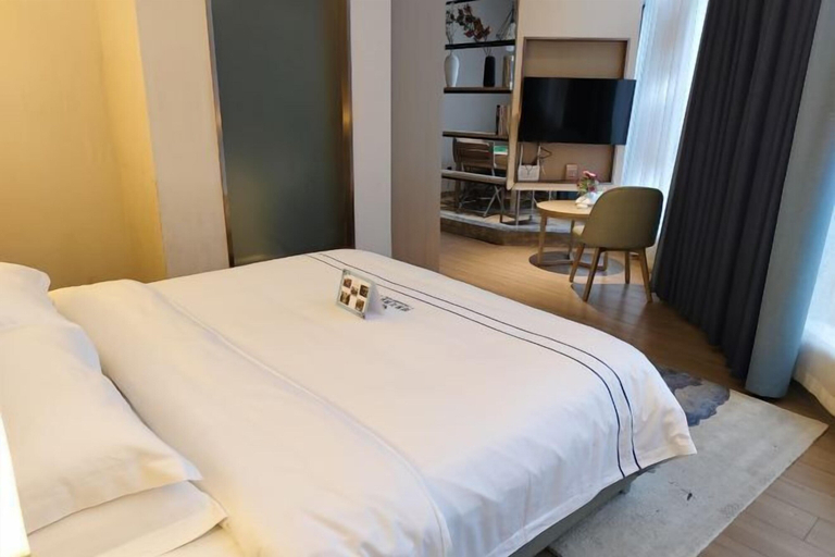 Bedroom 3, Poli Garden Hotel, Leshan