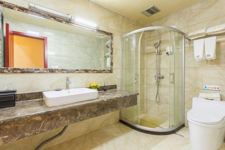 Bathroom 4, Yin He Hotel, Zunyi