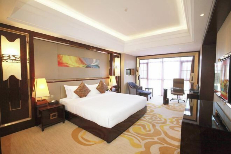 Bedroom 3, DIANNAN PHOENIX HOTEL, Honghe Hani and Yi