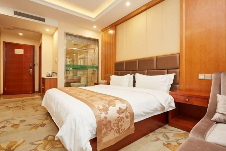 Bedroom 9