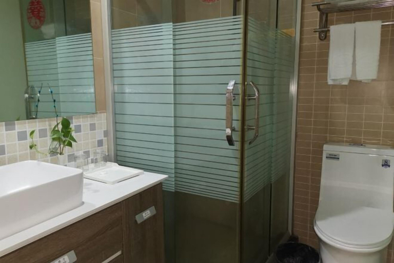 Bathroom 3, Wuzhou Boutique Hotel, Taizhou