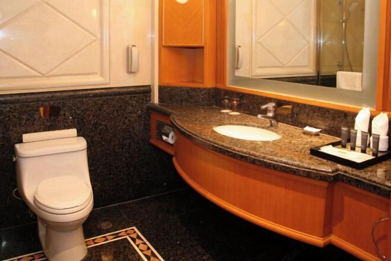Bathroom 4, Agile Hotel, Zhongshan