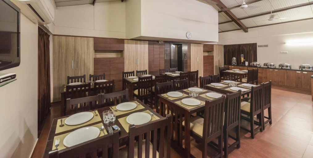 Others 4, Hotel Inland Avenue, Dakshina Kannada