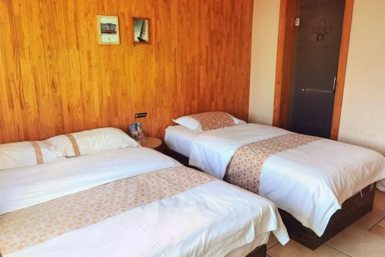 Bedroom 2, Jiuduo Holiday Hotel, Hulunbuir
